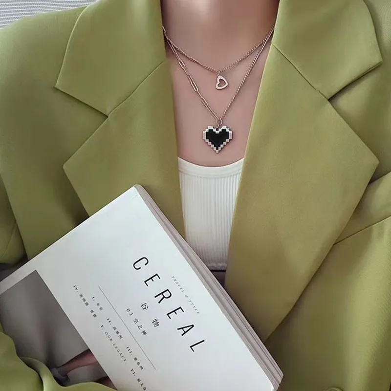 Collana con ciondolo a forma di cuore a doppio strato in acciaio inossidabile per donna, semplice girocollo hip hop con mosaico a forma di cuore cavo_voghion.com