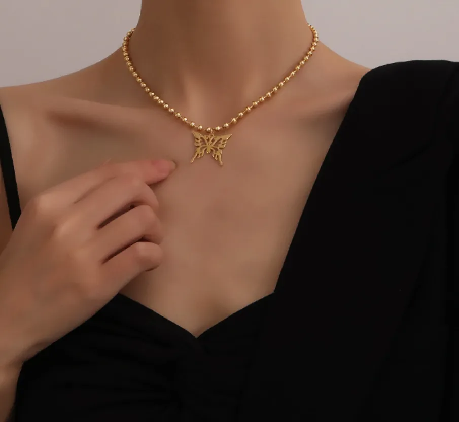 Ketten Einfache Aushöhlen Schmetterling Anhänger Runde Perlenkette Titan Stahl Halskette Für Frauen Modeschmuck_voghion.com