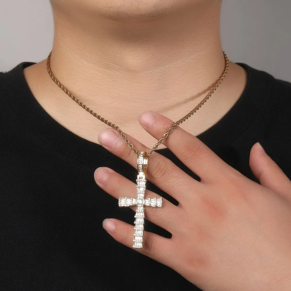 Cross Pendant Necklace For Men With 5a Zircon And Gold Plating_voghion.com
