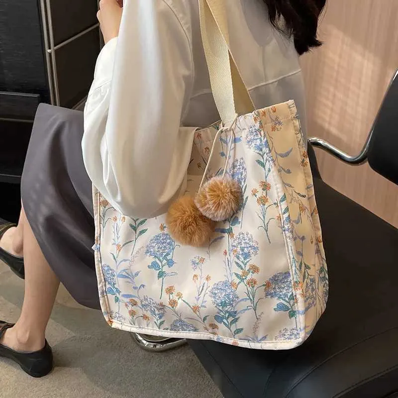 wer Printing Wens Fi Einkaufstasche Große Kapazität Student Canvas Buch Handtasche mit Anhänger Y241109_voghion.com