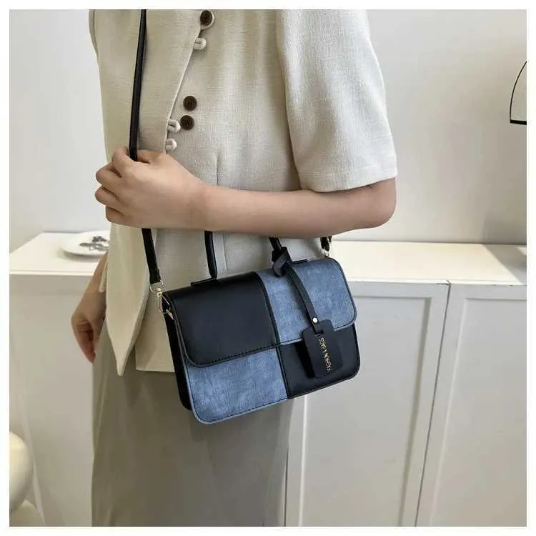 Modische Handtasche mit Spleißstruktur für das Pendeln im Sommer, stilvolle kleine quadratische Umhängetasche mit einer Schulter, Ba241216_voghion.com