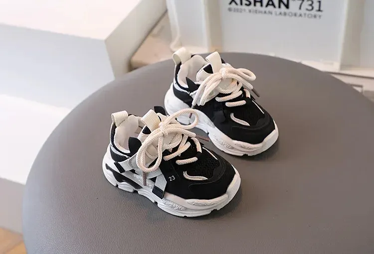 Childrens casual childrens kindergarten sports breathable air mesh shoes 240627_voghion.com