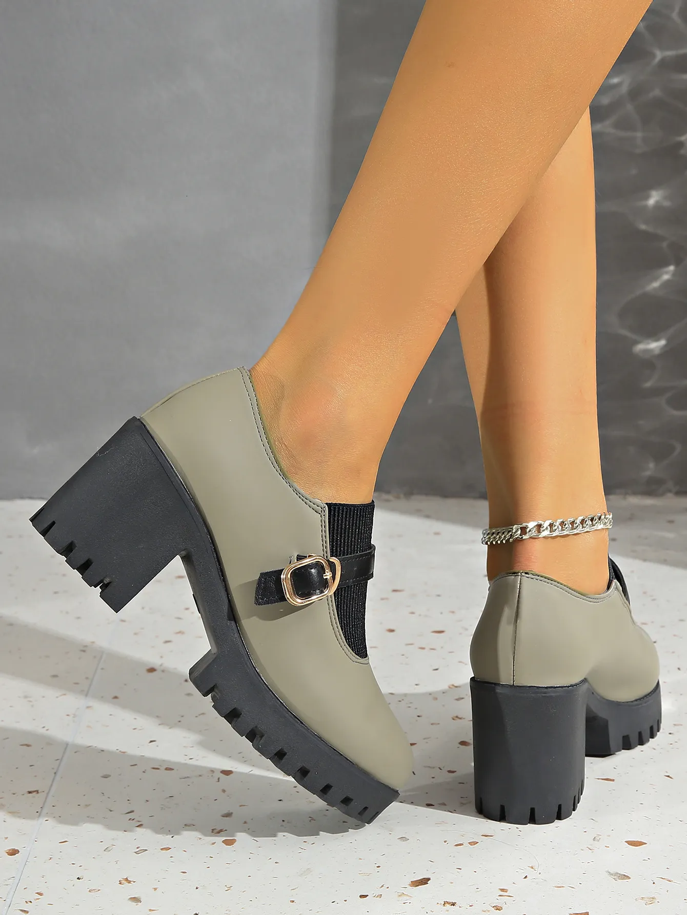 Přeshraniční zahraniční obchod, plus size boty na vysokém podpatku pro ženy, jaro 2025, nová móda s kulatou špičkou a tlustým knoflíkem_voghion.com