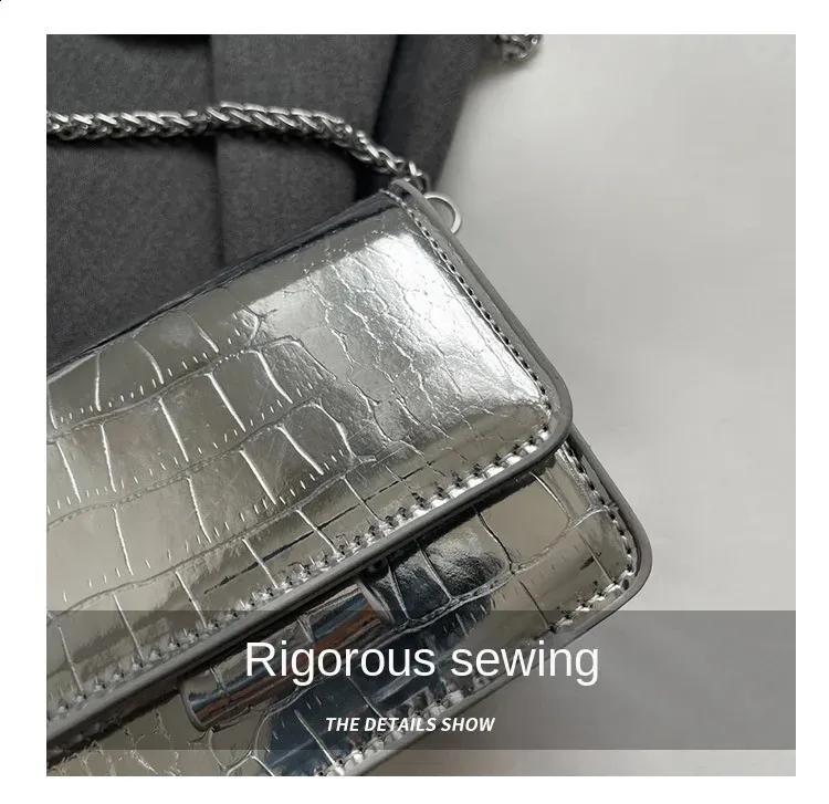 Dieses Jahr superkleine, vielseitige Sommer-Messenger-Tasche mit Kette, modische Mini-Square-SG-Tasche 240827_voghion.com