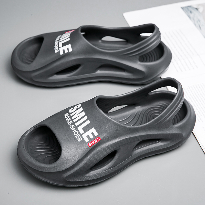 Sandalias de hombre con sensación de mierda 2024 verano nuevo antideslizante para uso al aire libre sandalias y zapatillas casuales de moda zapatos de playa de moda para hombres_voghion.com