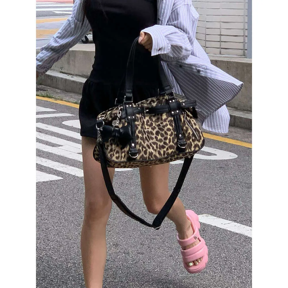 Korejski nišni dizajn Ins Blogger Isti slatki i cool stil Remen Tote Ležerna najlonska platnena torba za rame_voghion.com