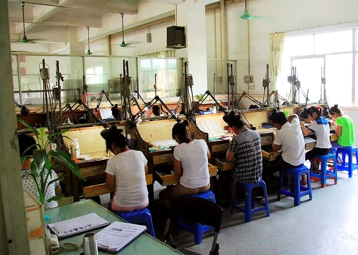 Hip Hop Iced Out Moissanite Dia Clasp 8mm 10mm 12mm 14mm 18mm Stainless Steel Pvd Gold Plated Miami Cuban Link Chain_voghion.com