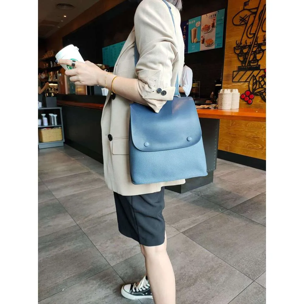 Sac à dos en cuir de vache pour femme, sac à bandoulière de style coréen avec bouton de couleur, sac de loisirs pour collège de haute qualité_voghion.com