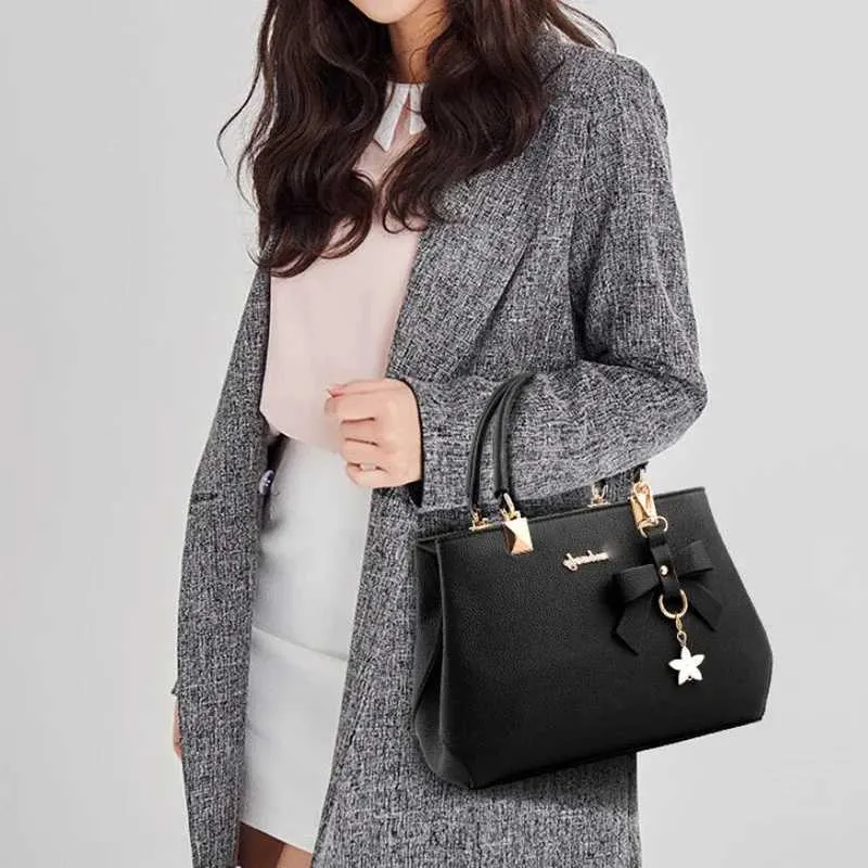 New Elegant Shoulder Bag for Women Designer Handbags Female Bags Plum Bowknot Sweet Messenger Crossbody Ba241022_voghion.com