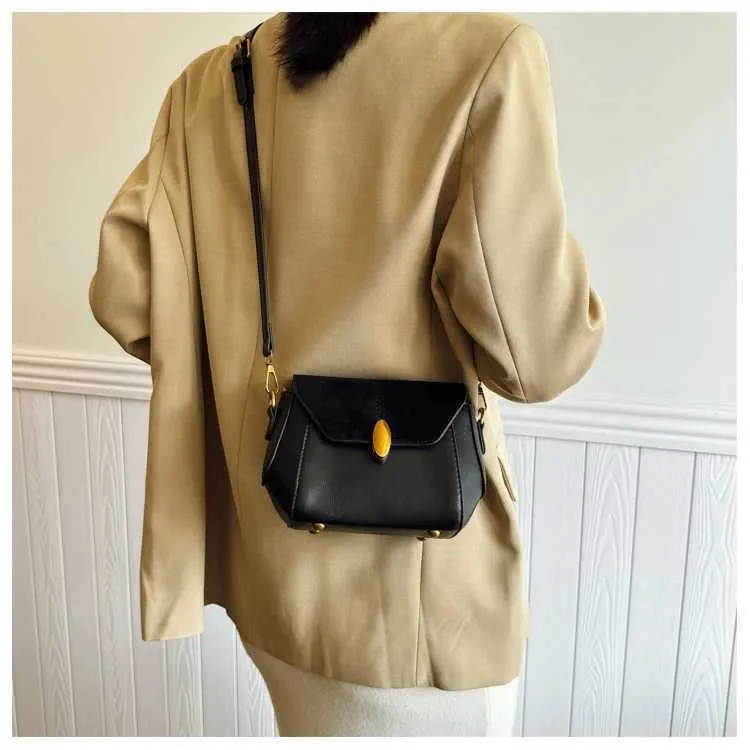 Strukturierte Pu Umhängetasche Patch Wildleder Klappe Eimer Taschen Weibliche Vielseitige Retro Messenger Pack Dame Große Kapazität_voghion.com