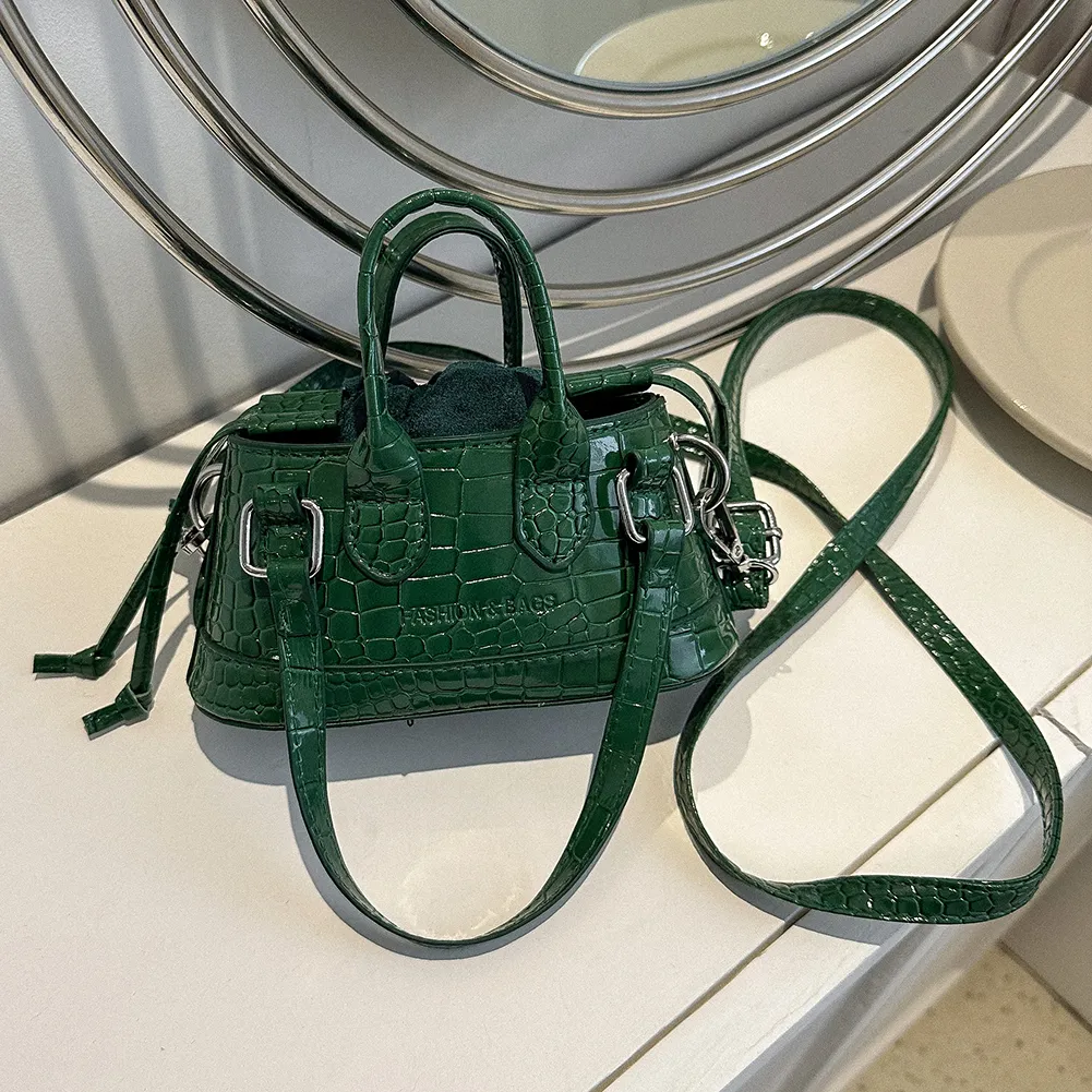 Women Messenger Solid Color Crocodile Pattern Crossbody Drawstring Fashion Capacity Girl High-quality Large Bag_voghion.com