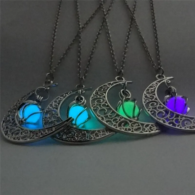 Luminous Moon Pendant Necklace Silver Plated Jewelry For Women_voghion.com