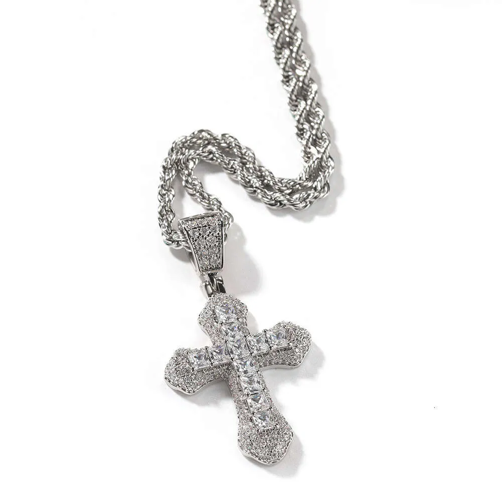 Nuova collana con croce blu Hip Hop con diamanti e versatile maglione in argento Sterling con ciondolo a catena cubana intrecciata_voghion.com