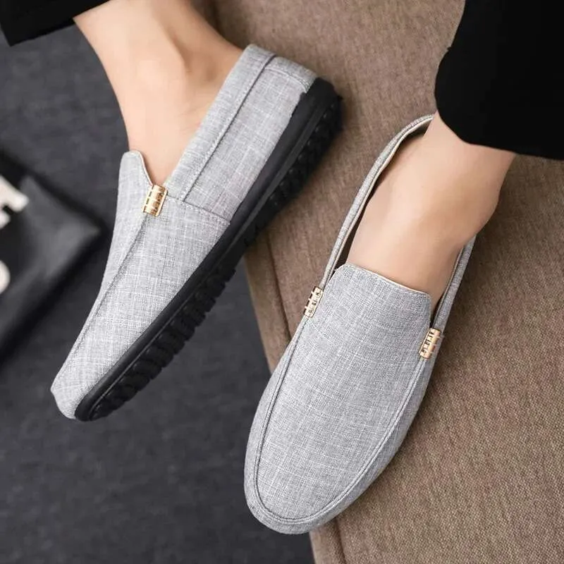 Freizeitschuhe Designer Loafer Hochwertige flache Mokassins für Erwachsene Herren Formelle Schuhe Herren Fahren Männliche Schuhe_voghion.com