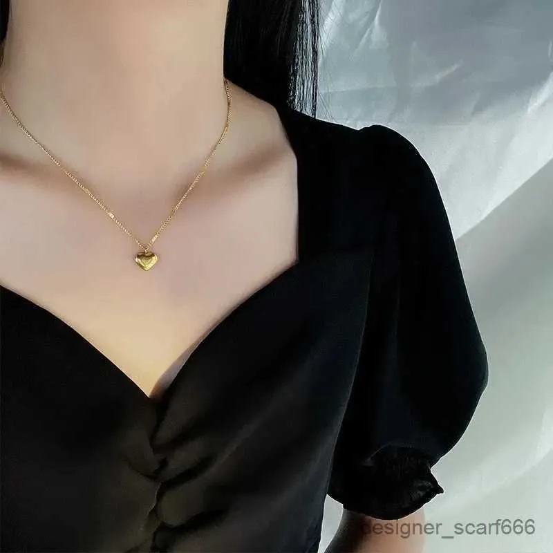 Necklaces Stainless Steel Love Heart For Women 2023 New Trendy Lip Chain Simple Pendant Necklace Jewelry Free Shipping_voghion.com