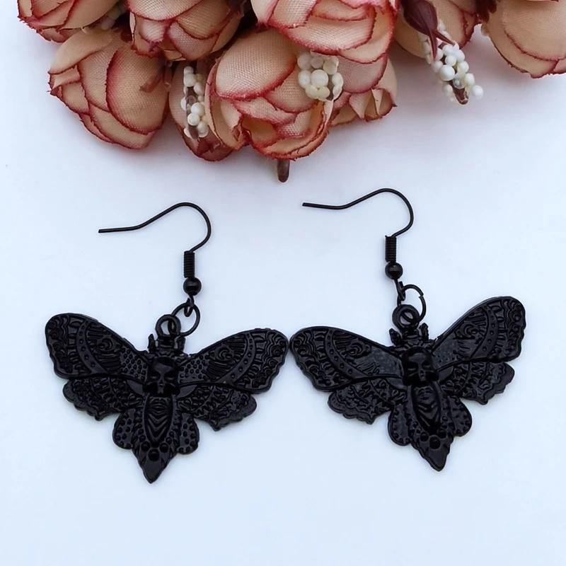 Orecchini pendenti a forma di falena vintage stile gotico_voghion.com