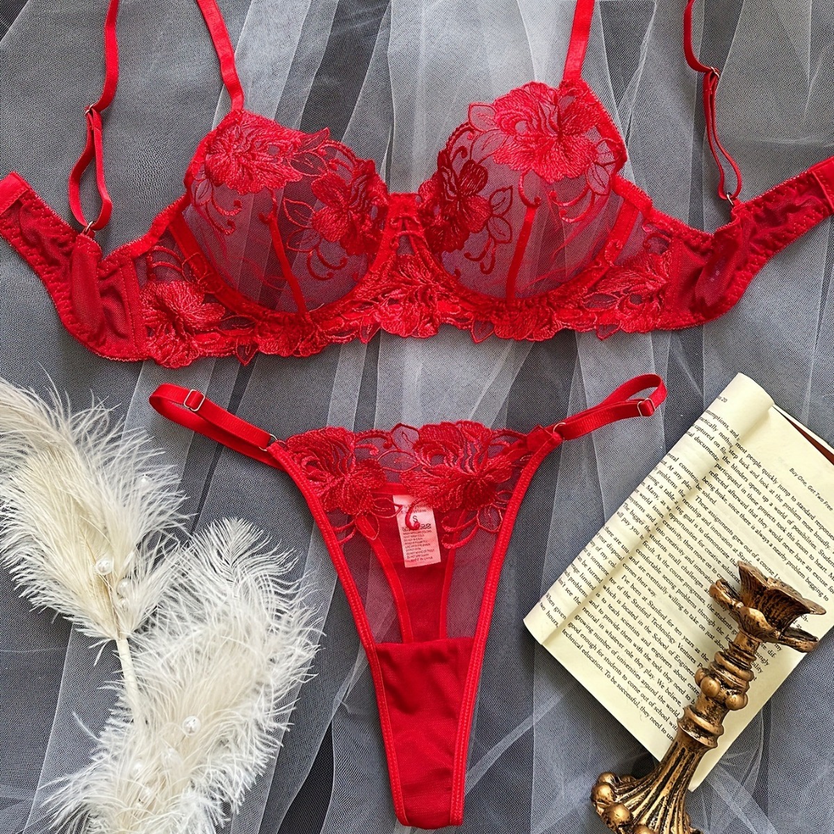 Commerce extérieur transfrontalier de Carjianuo Saint-Valentin européenne et américaine nouvelle perspective de broderie en maille de fleurs rassemblement sexy costume sexy