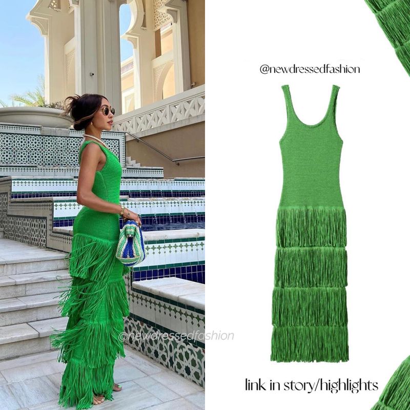 Damenbekleidung - einfarbiges Strickkleid mit Quastensaum und Hosenträgern_voghion.com