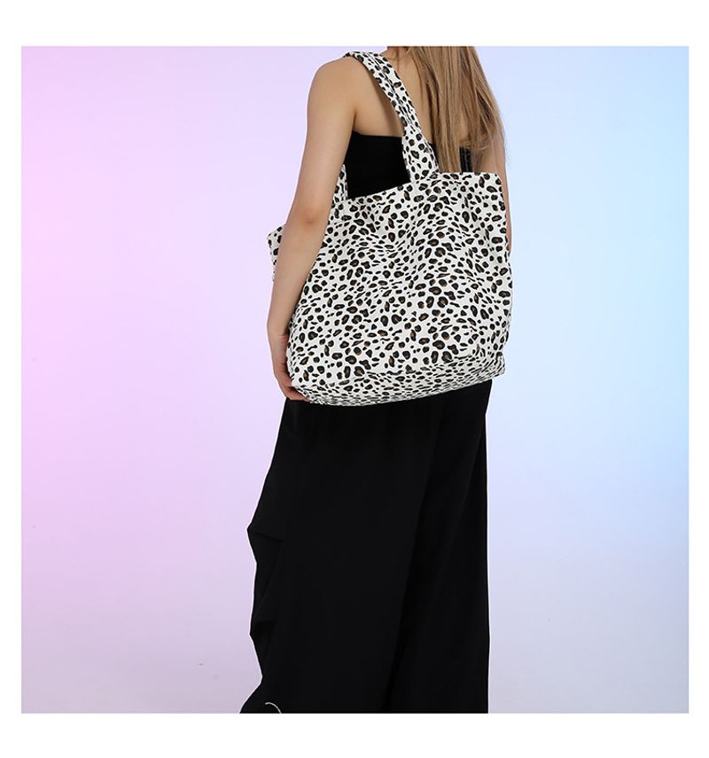 2024 versione coreana Ins Wind große Kapazität Leopardenmuster Tasche Damen neue Modeliterarische_voghion.com