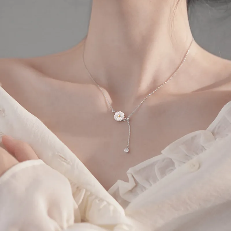 Halsketten mit Anhänger für Damen, Blumen-Anhänger, edler Schmuck, Zubehör, sanfte Schlüsselbein-Halskette für Party-Geschenk_voghion.com