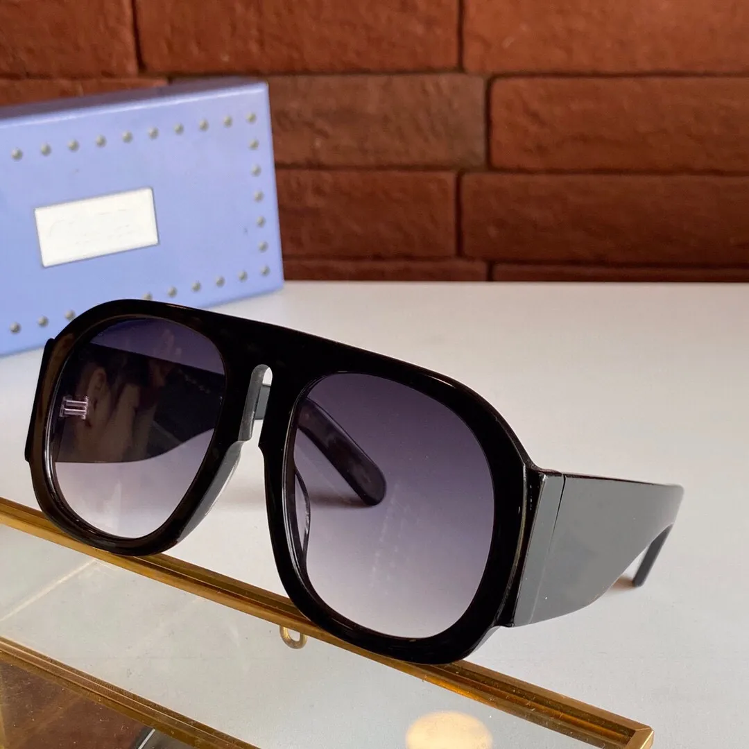 Luxury Men's Sunglasses Elegant Oval Designer Frame With Case_voghion.com