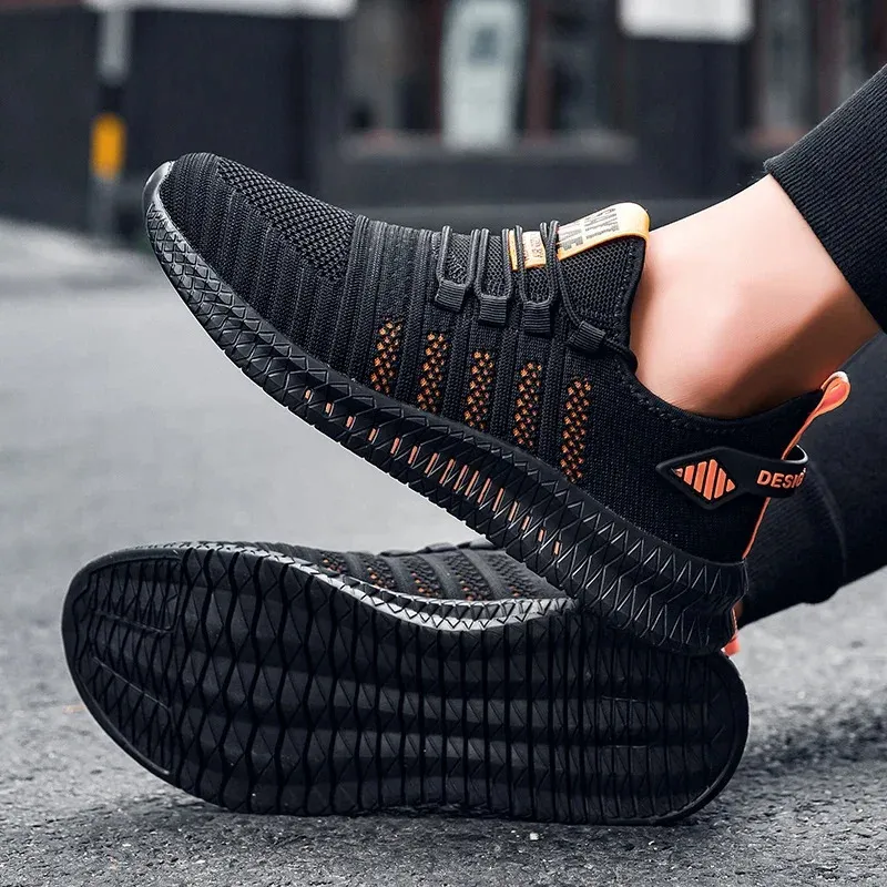 Men's Lightweight Running Shoes For Walking Breathable Lace-up_voghion.com