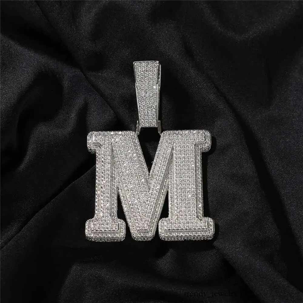Colar com pingente masculino de personalidade hip hop com 26 letras_voghion.com