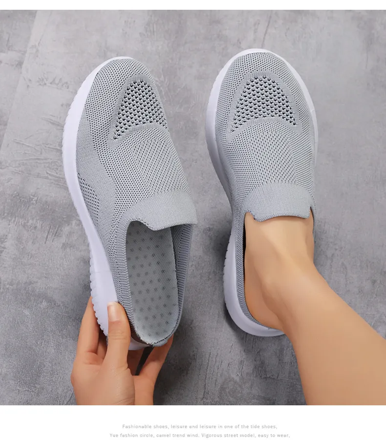 2022 NEW Mesh Slip-On Shoes Sneakers Women Summer Casual Slippers Lightweight Big Size Breathable_voghion.com