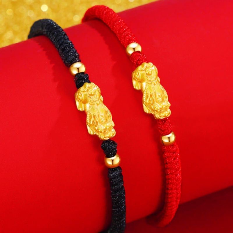 Braccialetto di coppia in corda rossa intrecciata a mano con perline portafortuna in oro sabbiato per uomini e donne_voghion.com