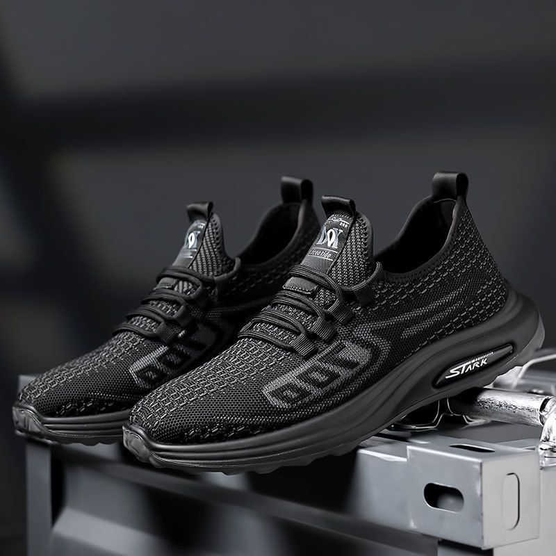 2024 Neue Sommer atmungsaktive Mesh Flyknit Laufschuhe mit weicher Sohle Trendy Sport Herren Freizeitschuhe_voghion.com