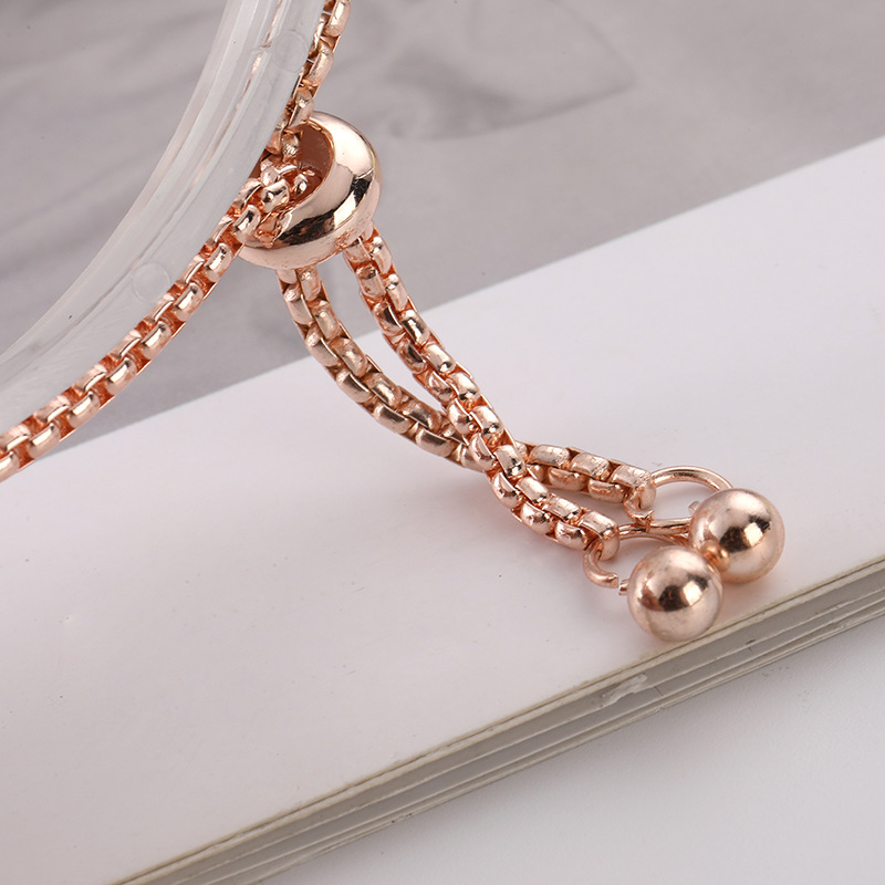 Dameklokke med kvartsklokke, liten urskive, slank armbånd, gratis justering, tilbehør_voghion.com