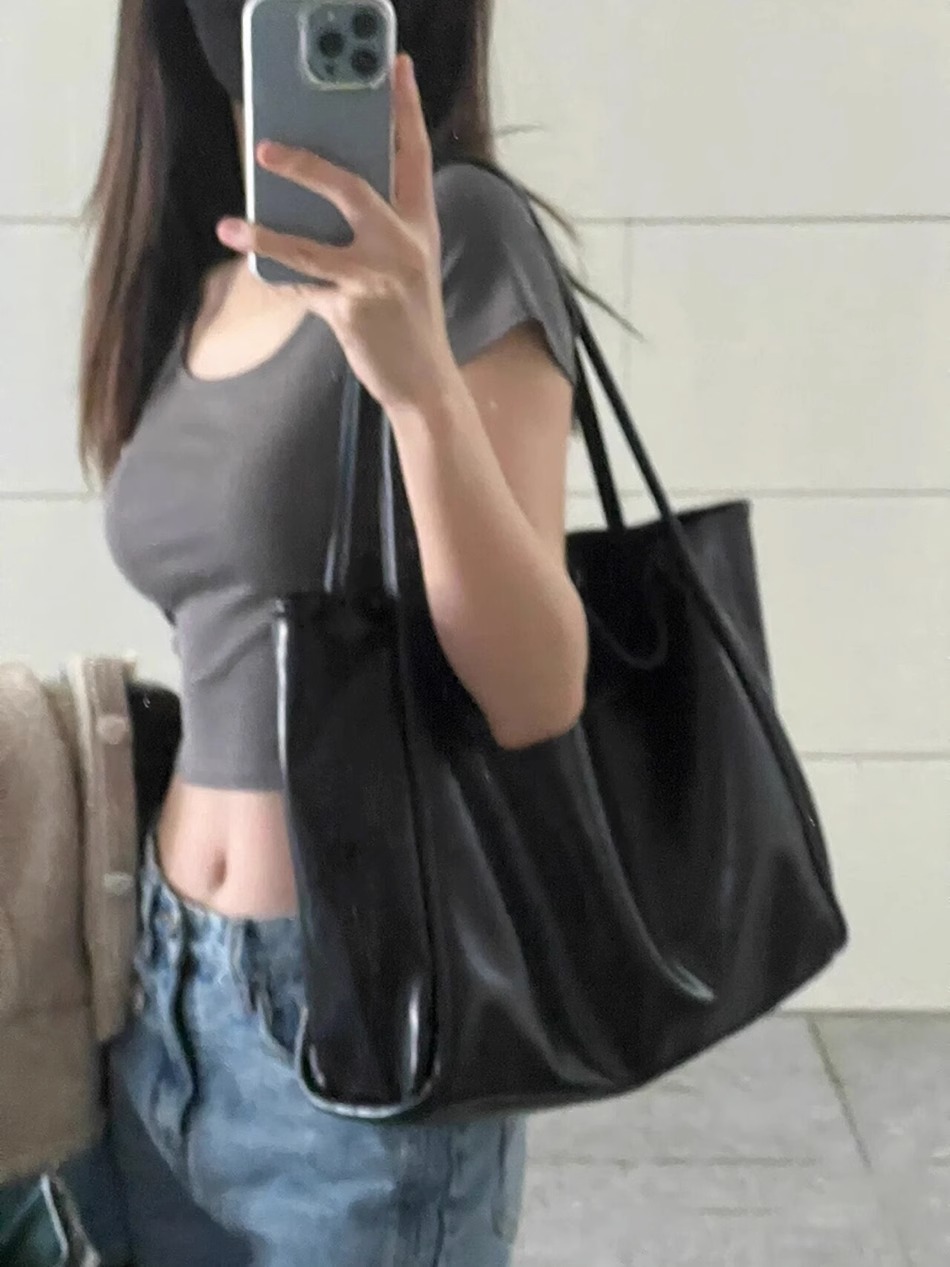 Women's 2024 Spring/Summer Tote Handheld Large Capacity and Textured New Bag, Unique Design, One Shoulder Underarm Bag_voghion.com