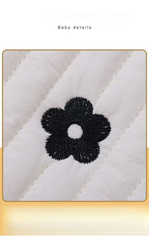 Creative Camellia Flower Printed Embroidered Car Sunshade, Non Punching Suction Cup Type, Rear Universal Version For_voghion.com