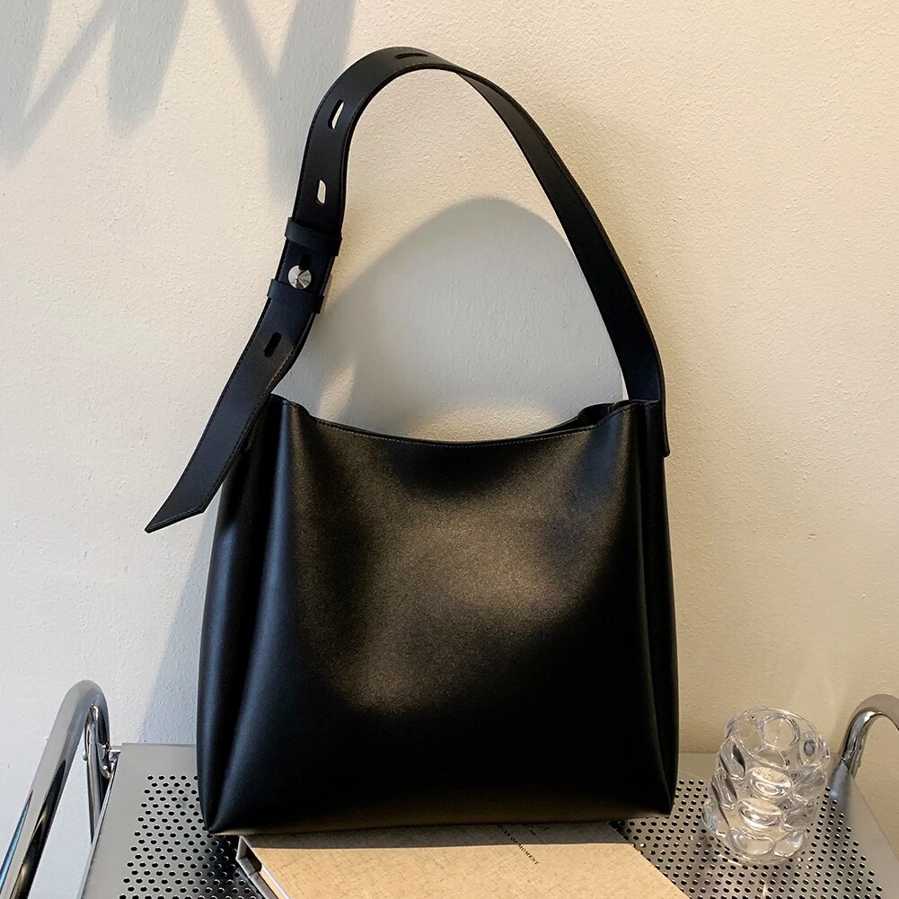 Modna skórzana torba shopper dla kobiet 2023 Tend Female Prosta duża torba na ramię o dużej pojemności Torebki i portfele_voghion.com