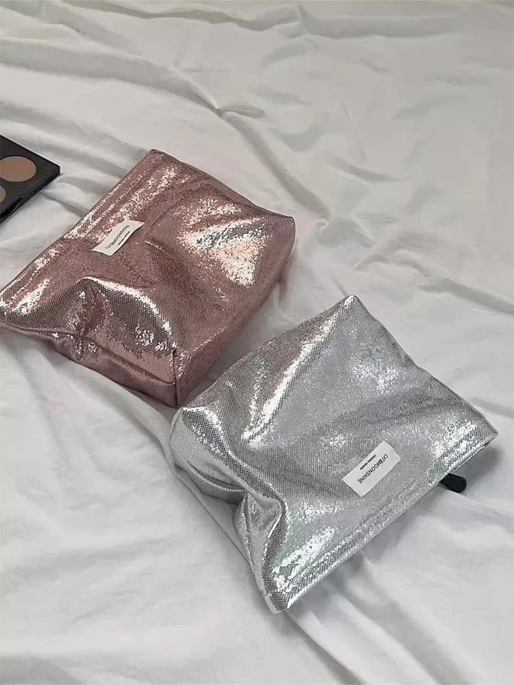 Einfache tragbare Kosmetiktasche mit großer Kapazität zur Aufbewahrung im Freien für Damen 241128_voghion.com