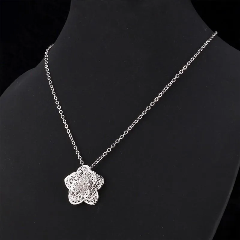Collane con ciondolo floreale a forma di fiore cavo, collana girocollo in platino placcato in oro vero, catena a maglie per collare da donna_voghion.com
