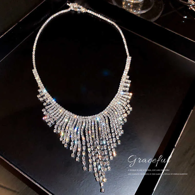 Nuovo stile alla moda con collana con nappa Dia in primavera, collane per donne, gioielli in argento sterling_voghion.com