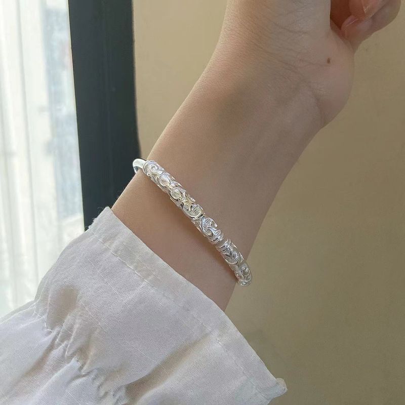 Bracciale aperto Golden Hoop da uomo in rame bianco placcato argento massiccio per bambini, con maledizione Wukong e Myth Black_voghion.com