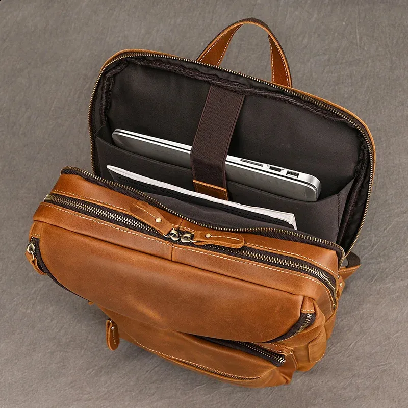 Mochila para portátil de 14" y 15,9" de piel auténtica para hombre, de piel de Caballo Loco, 240902_voghion.com