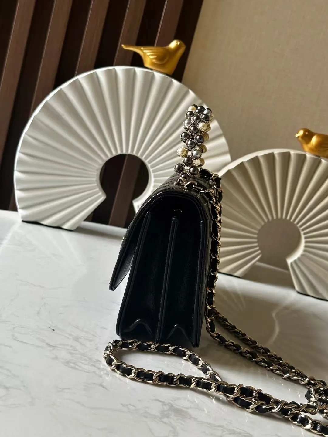 Two-tone Pearls Top Handle 10A Quality Designer Lambskin Leather Wallet On Chain Flap Gold-Tone Hardware Brushed Spring_voghion.com
