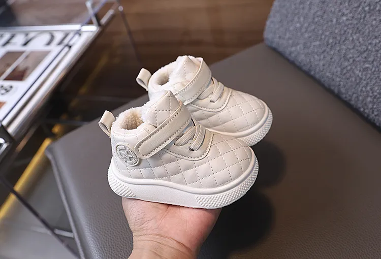 Littlesprouts Baumwollstiefel für Kinder, warm, für den Winter, neue Plüschstiefel für Jungen und Mädchen, verdickte weiche Sohle, rutschfeste Kleinkinderschuhe, Größe 16–26_voghion.com