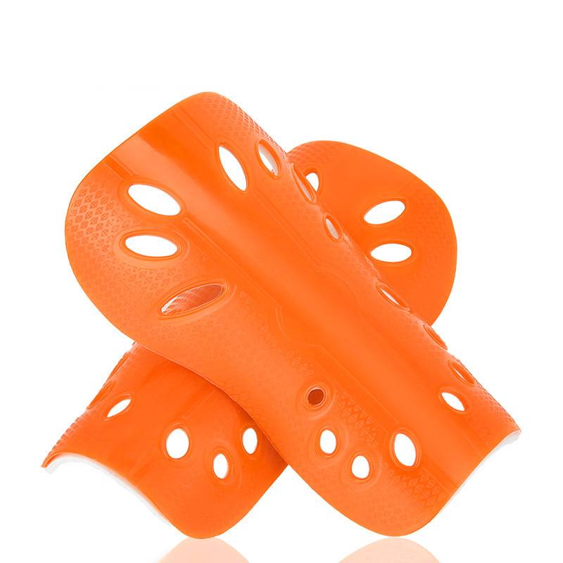 Sapwolf Football Shin Guards For Kids & Adults – Lightweight Resin Protective Gear For Soccer, Basketball, Volleyball & More_desvips.com