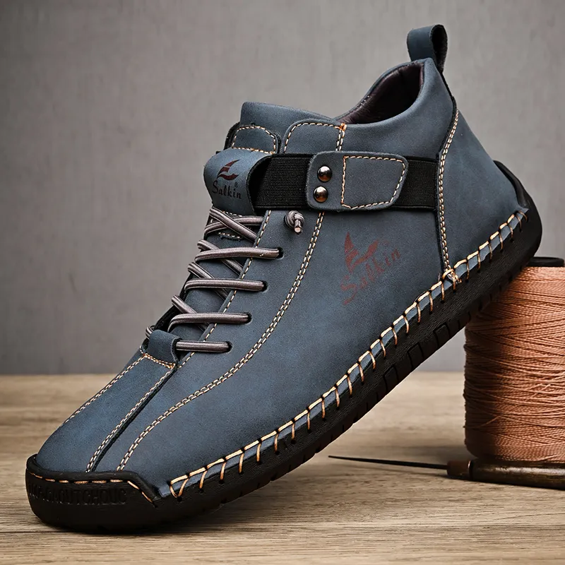 Neu 2024 handgemachte Casual Design Turnschuhe Mann Atmungsaktives Leder Schuhe Männer_voghion.com