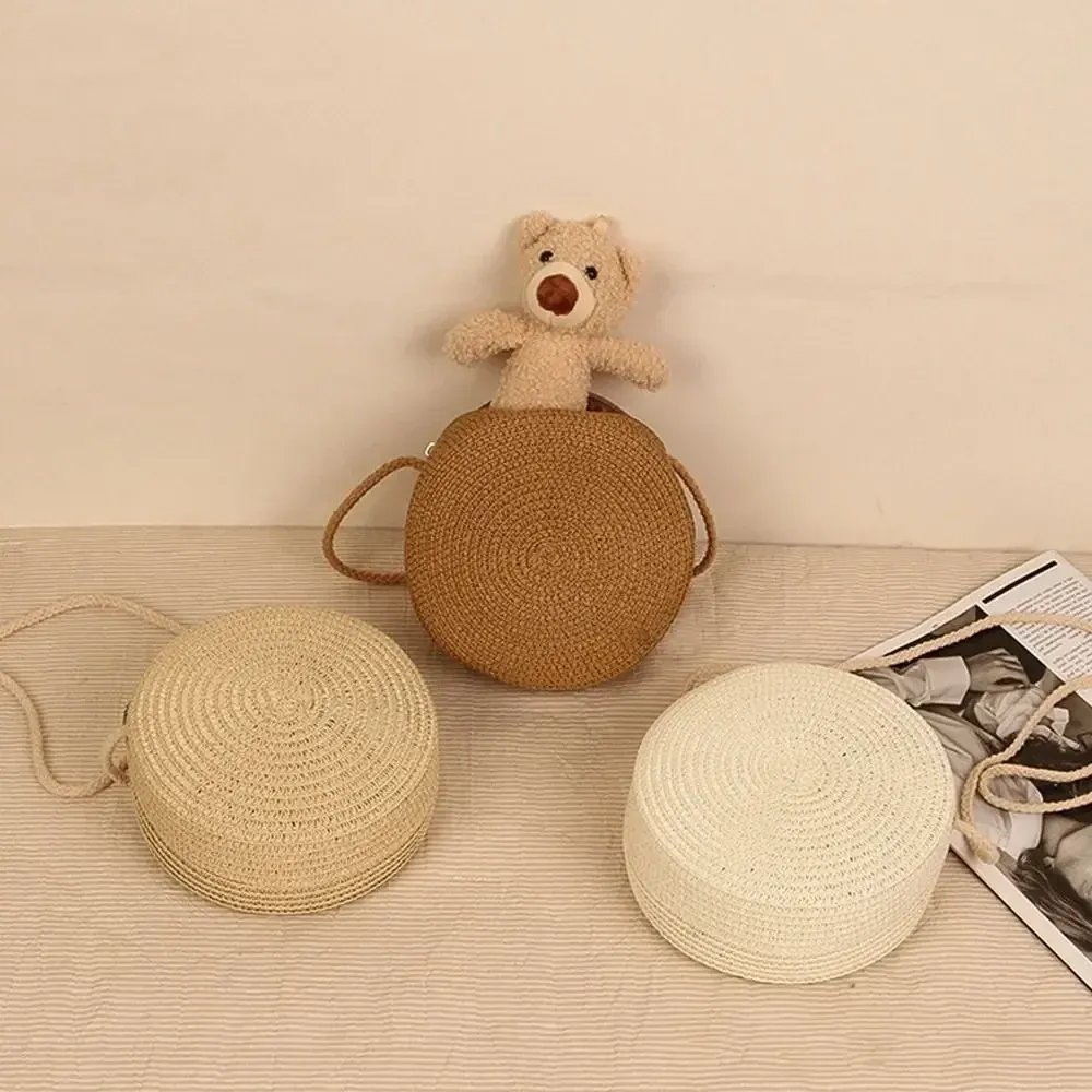 Borsa da spiaggia in paglia intrecciata a mano, realizzata a mano in rattan, realizzata a mano in maglia color caramella, da donna_voghion.com