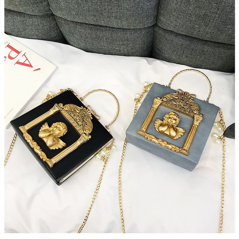 Small Baroque Angel Shoulder Bag For Women With Chain Strap_voghion.com