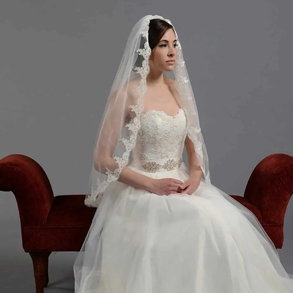 Bruidssluier met kantrand bruidsaccessoires voor in het haar_voghion.com