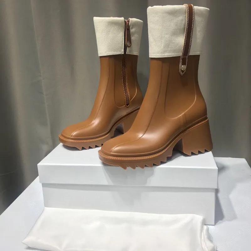 Women's Black Knee-high Waterproof Rain Boots With Platform Sole_voghion.com