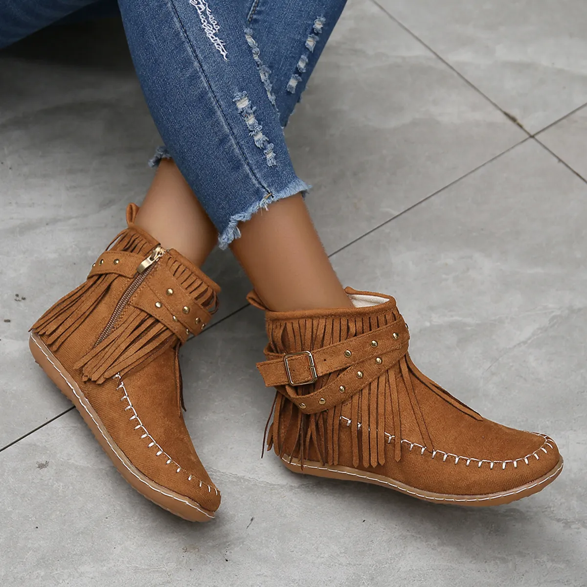 2024 Spedizione gratuita Nuovo designer per le donne Western Cowboy Tacco spesso Lucido Stile punk Moto Cerniera Rivettata Piatta_voghion.com