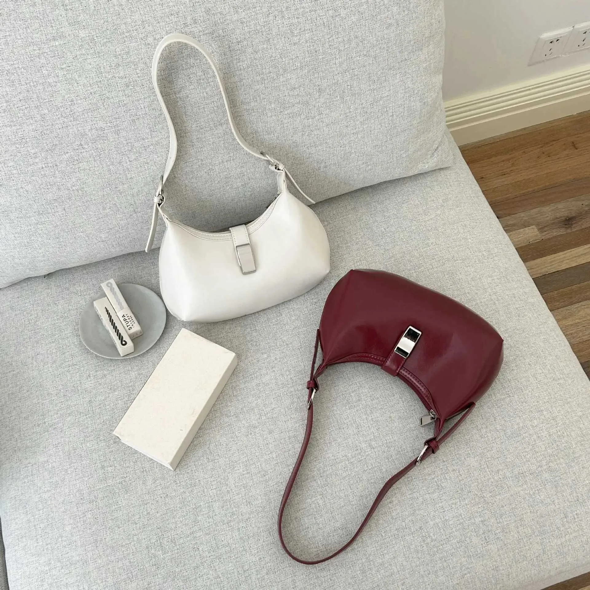 Borsa a mano da donna con design alla moda, in pelle solida, con tracolla, grande capacità, da donna, per pendolari_voghion.com