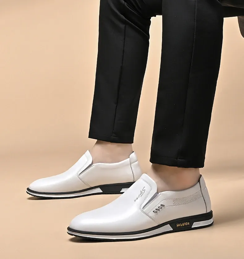 2024Schuhe für Designer-Loafer Hochwertige Mokassins für Erwachsene Herren Fahren Herrenschuhe Formelle Herrenschuhe_voghion.com
